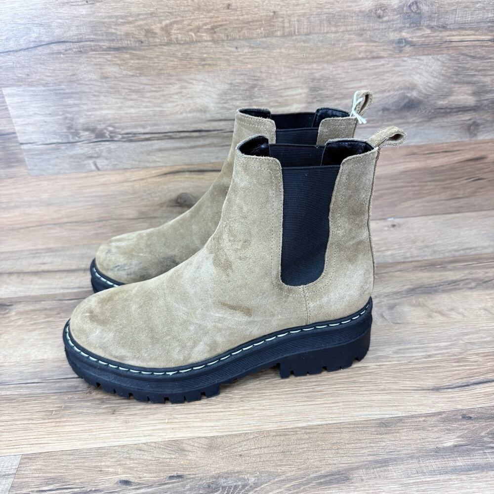 Chelsea Lug Suede Ankle Boots - Taupe